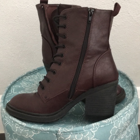 High heel combat boots - Picture 2 of 3